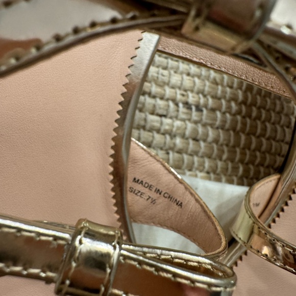 NWT J. Crew Zadie Triple Bow Gold Metallic Kitten Heels - Picture 9 of 9